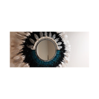 ESPEJO DE PLUMAS y conchas con detalle en color