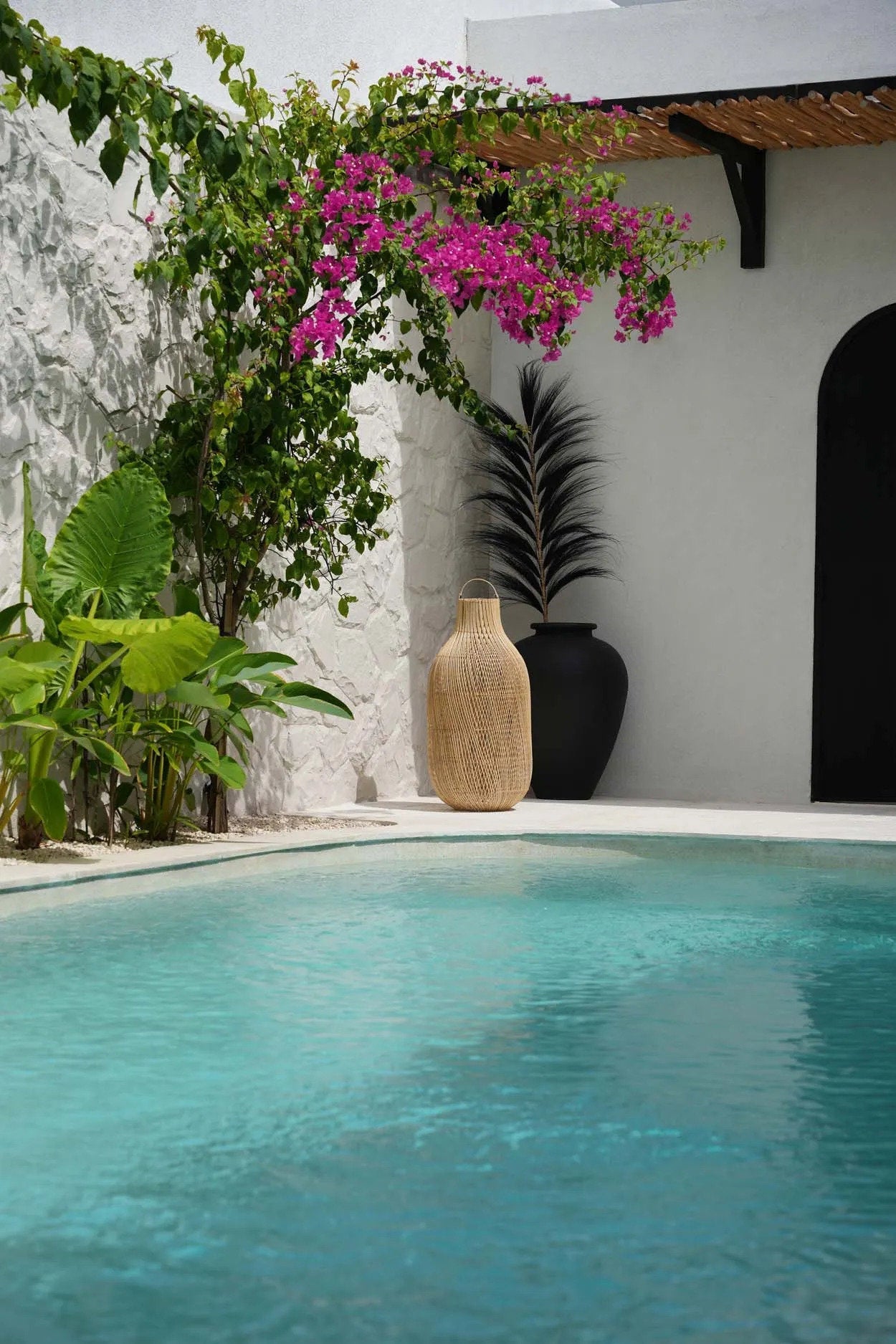 The Kendi Pendant - Natural - L