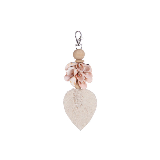 Llavero con concha Shiva - rosa y blanco
