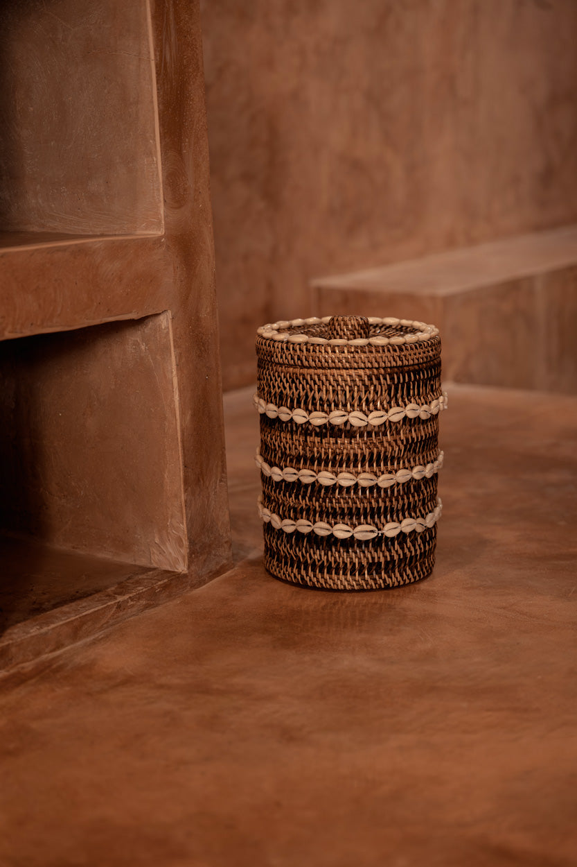 El contenedor de almacenamiento Shell - marrón natural