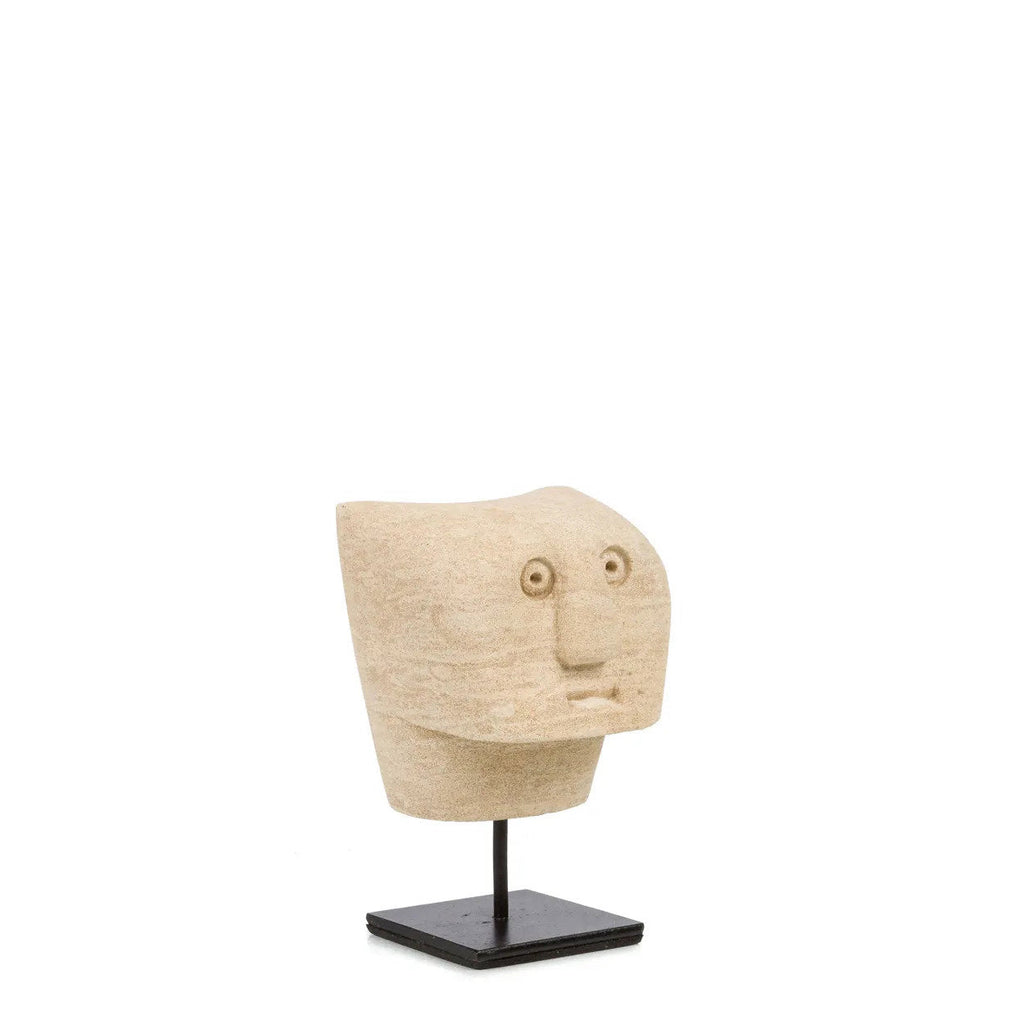 La Piedra Sumba n.º 23 con base