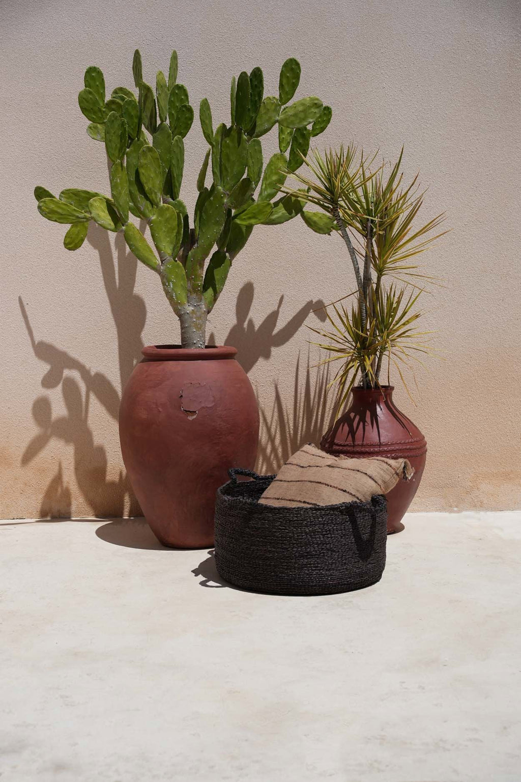 Les Quatre Mains Baskets - Black - L