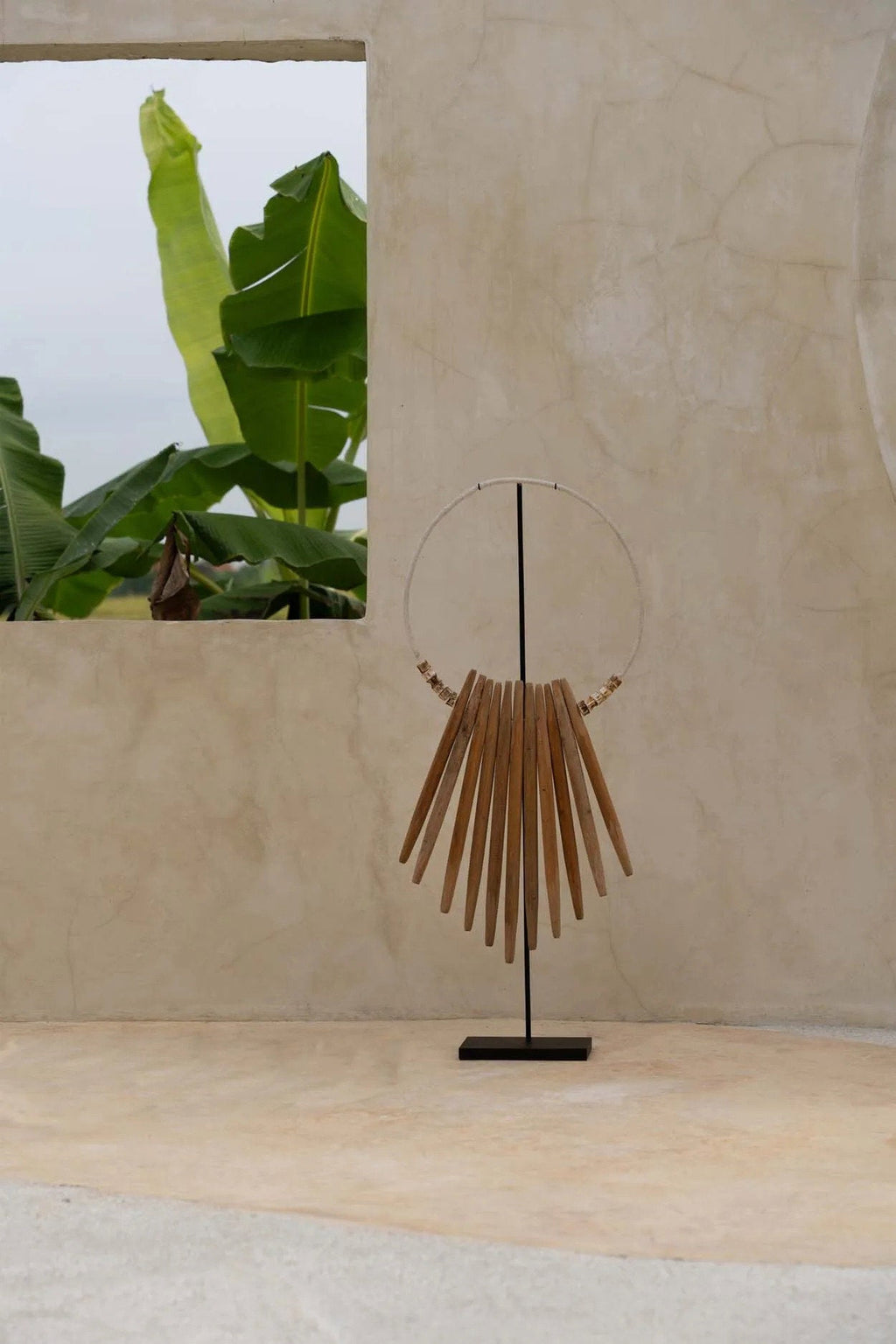 The Wooden Sticks On Stand - Natural