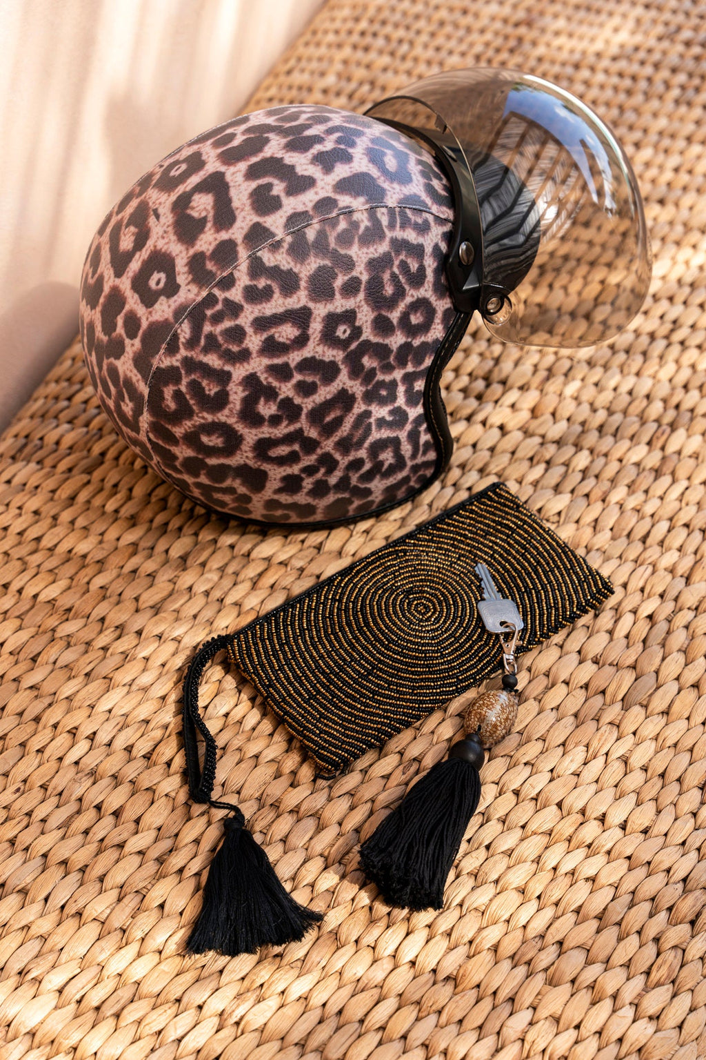 Llavero Sumbawa - negro y marrón