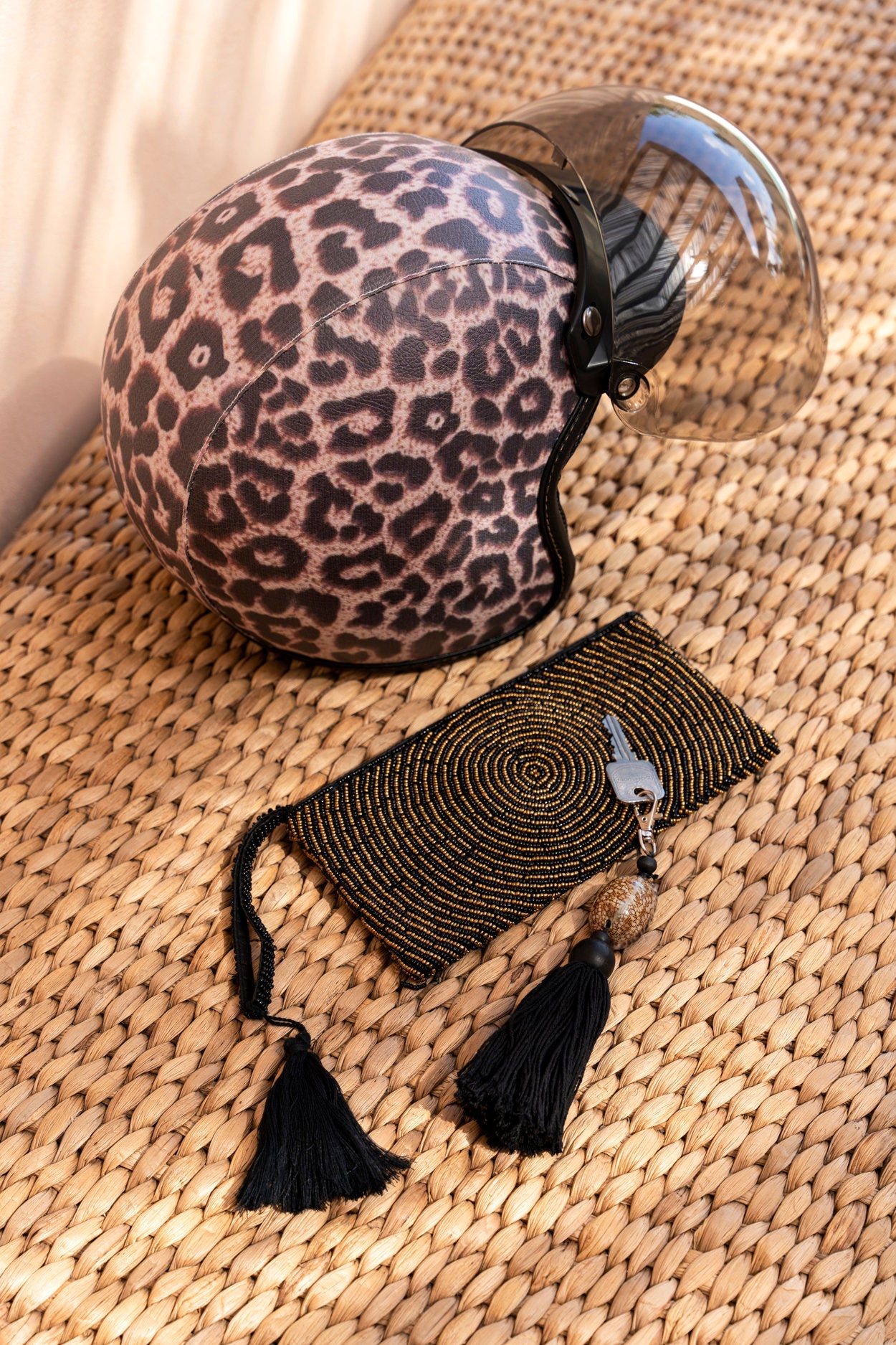 Llavero Sumbawa - negro y marrón