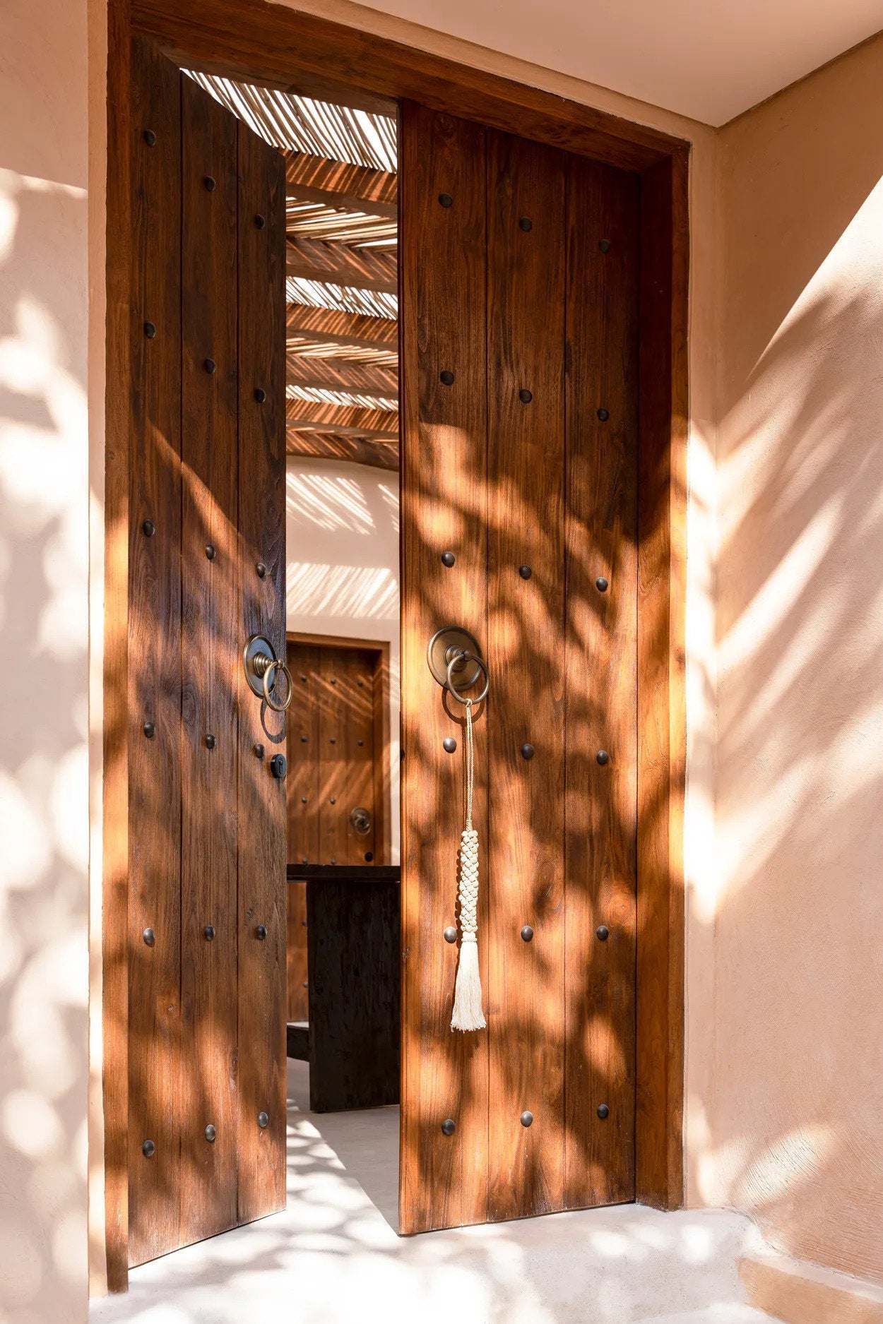 The Wooden Beads with Cotton Tassel - Natural White