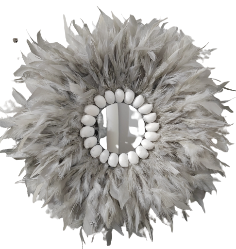 ESPEJO DE PLUMAS grises y conchas blancas