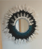 ESPEJO DE PLUMAS y conchas con detalle en color