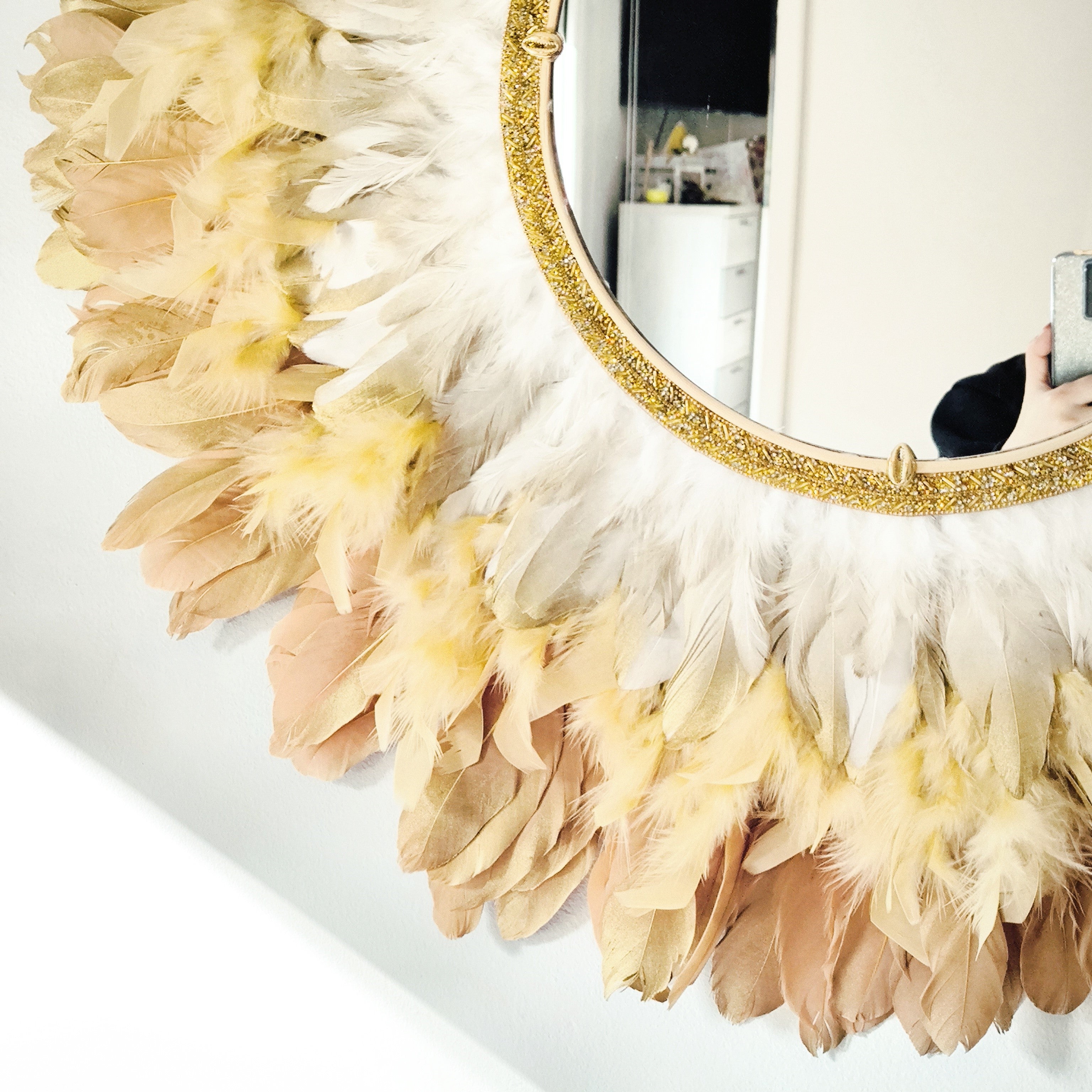 Espejo de plumas "Sol dorado”