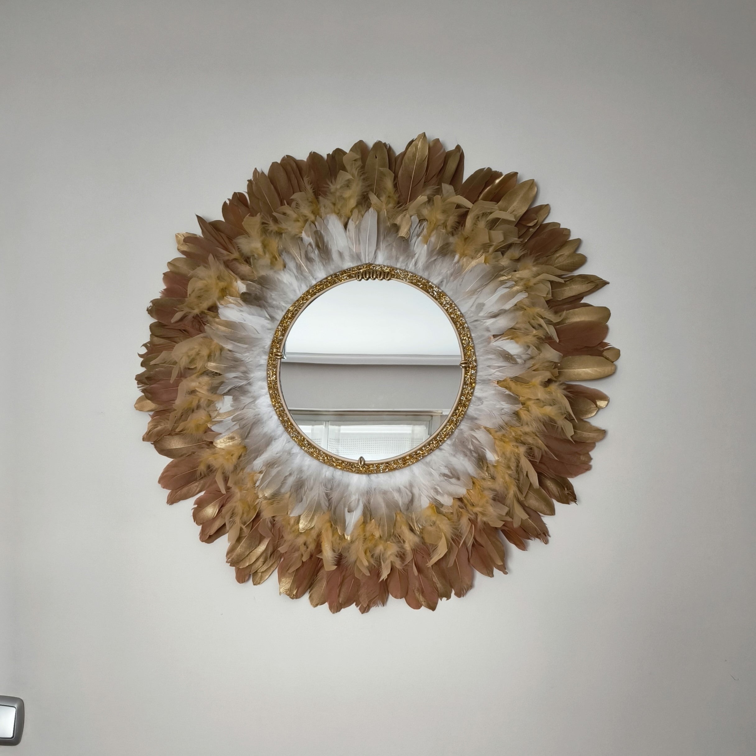 Espejo de plumas "Sol dorado”