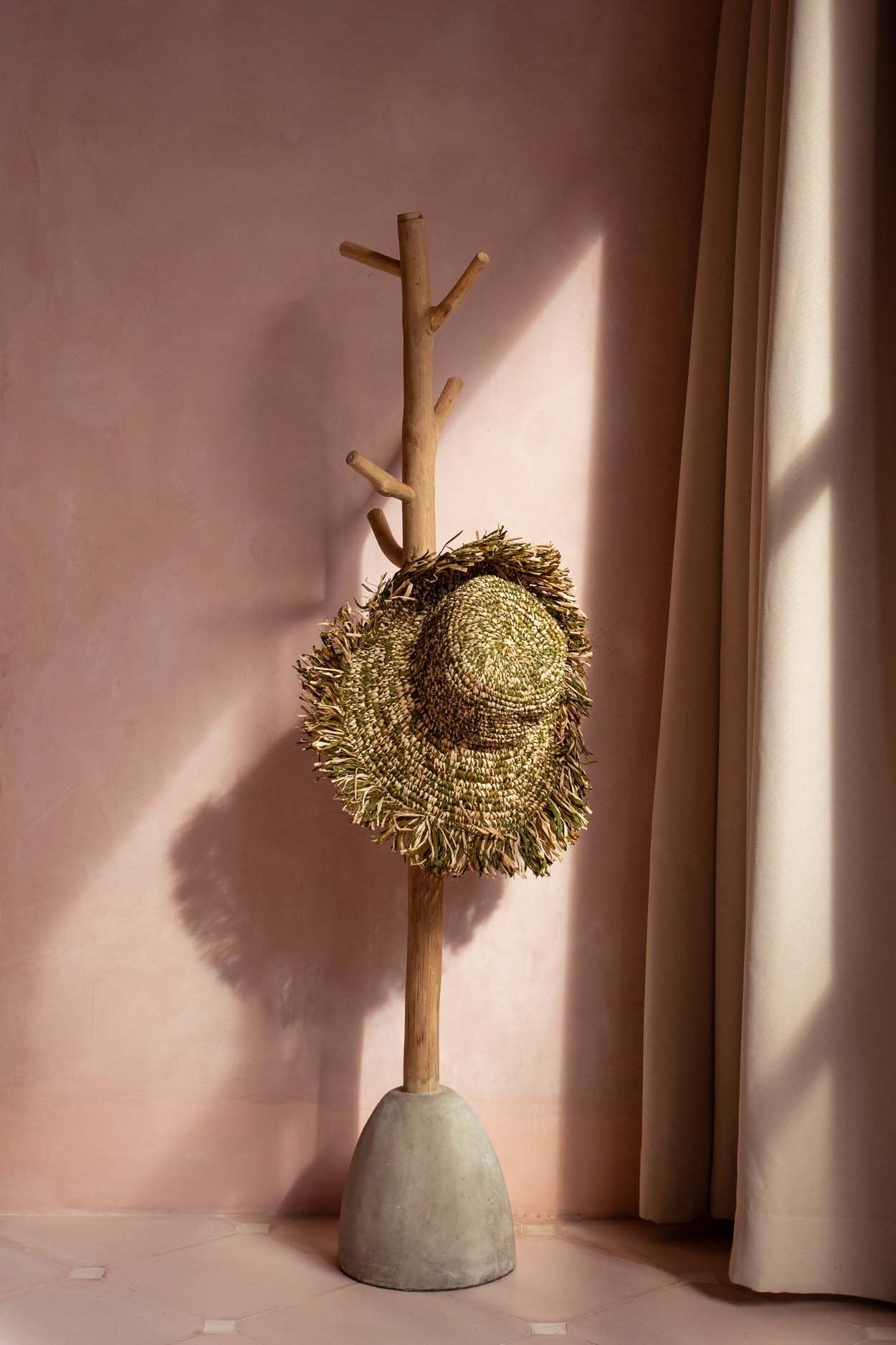 La percha de hormigón - natural