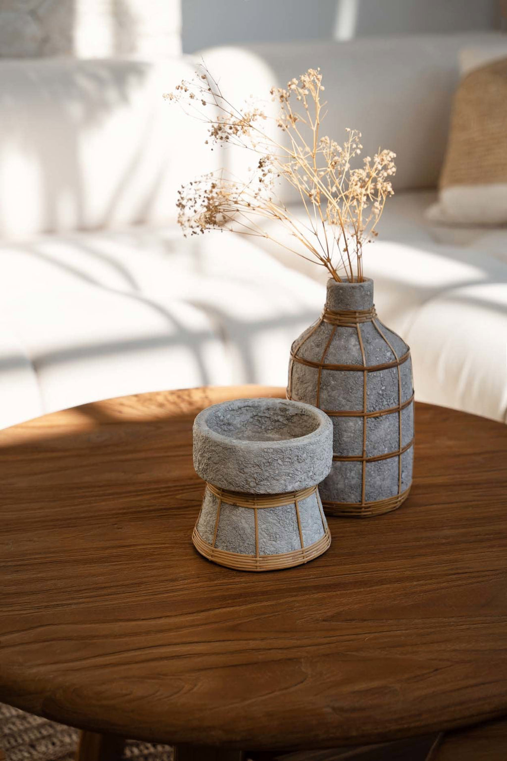 The Whoopy Vase - Concrete Natural - L