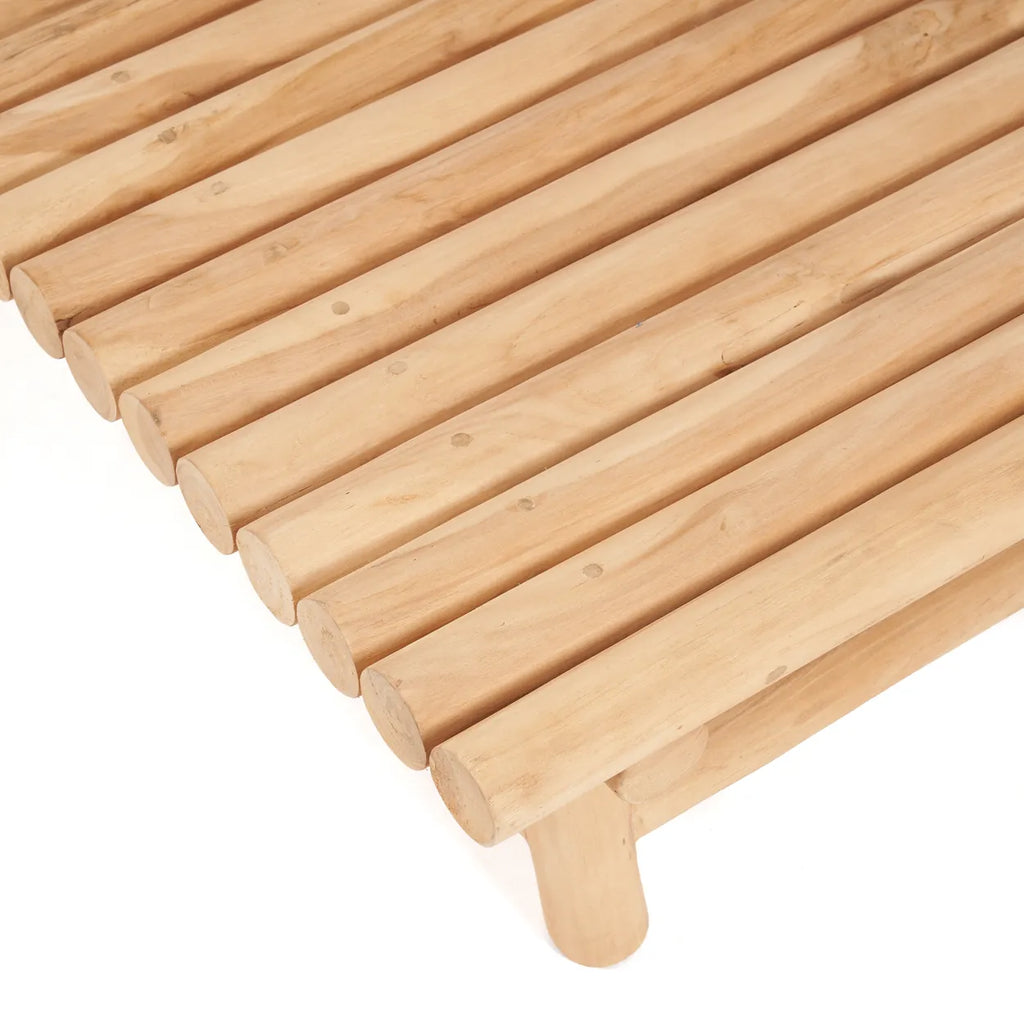 The Nusa Penida Corner Table