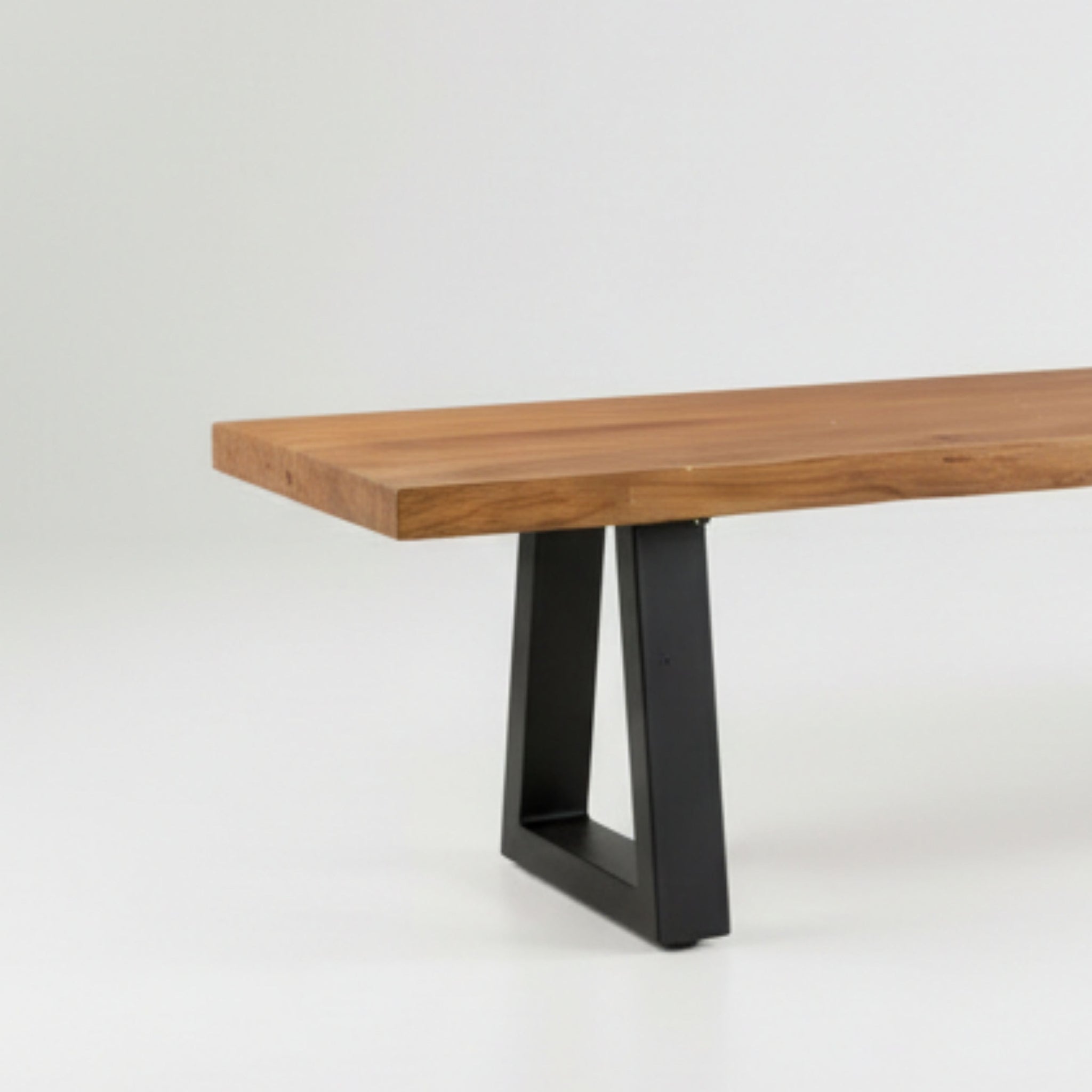 Banco con patas de hierro - natural - 280