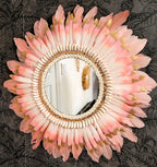 ESPEJO DE PLUMAS rosas y blancas con detalles en dorado