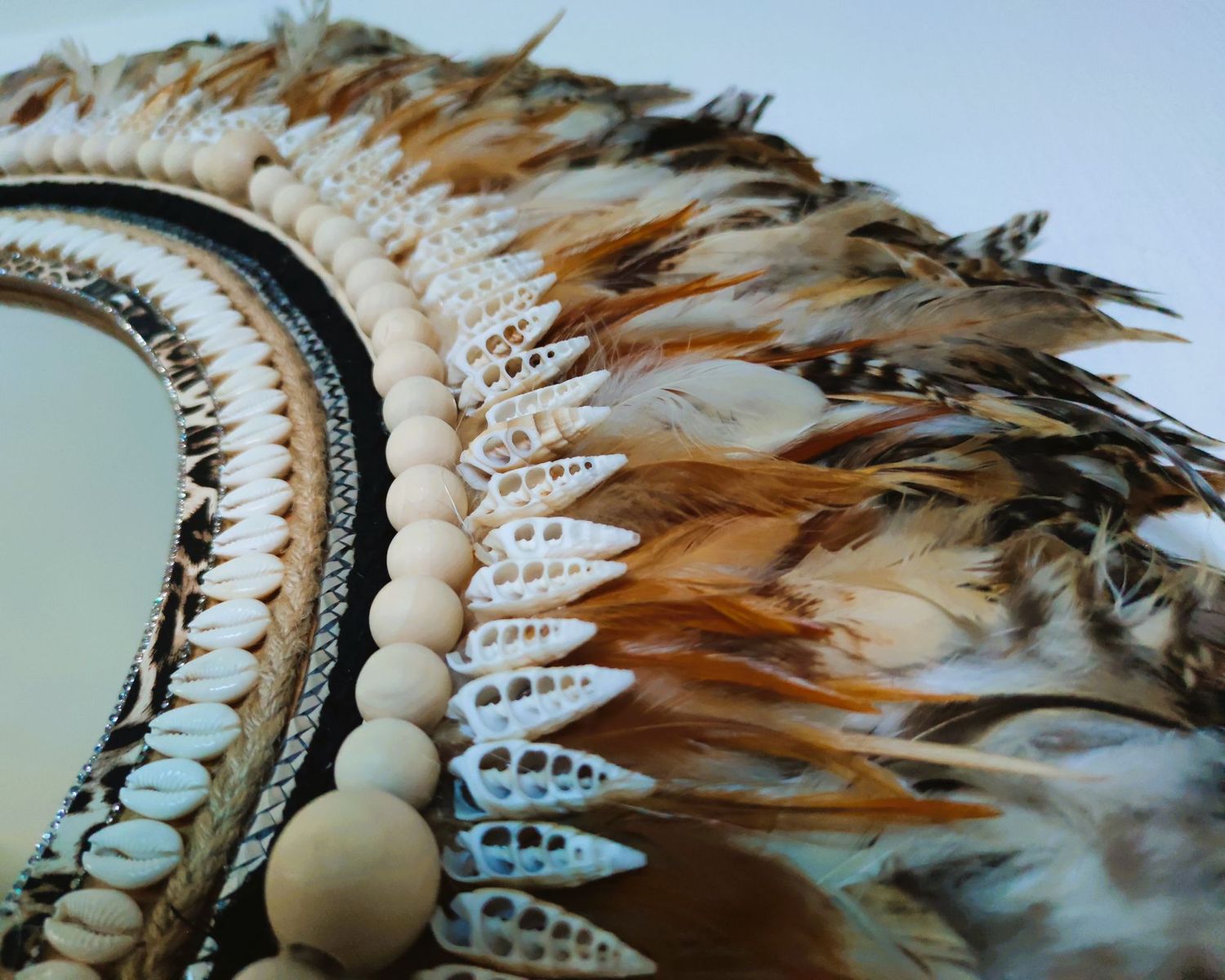 Espejo de plumas “Raíces Étnicas”